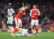 LONDON, ENGLAND - MAY 16: Fabio Borini of Sunderland is fouled by Rob Holding of Arsenal during the Premier League match between Arsenal and Sunderland at Emirates Stadium on May 16, 2017 in London, England.  (Photo by Richard Heathcote/Getty Images)